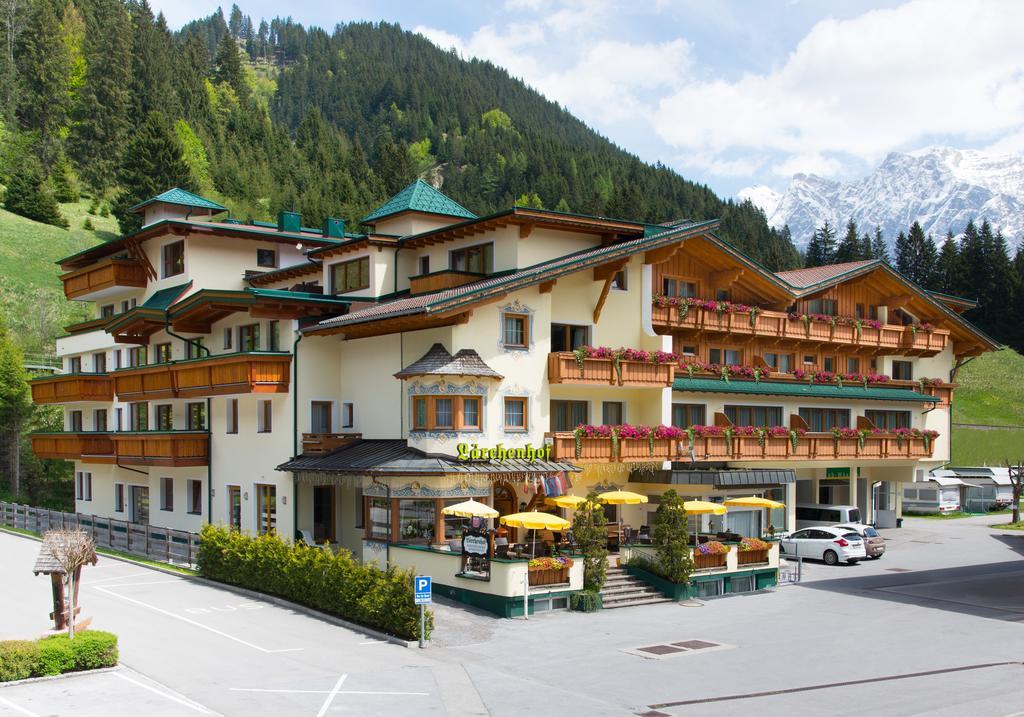Hotel Laerchenhof Лермос Екстериор снимка